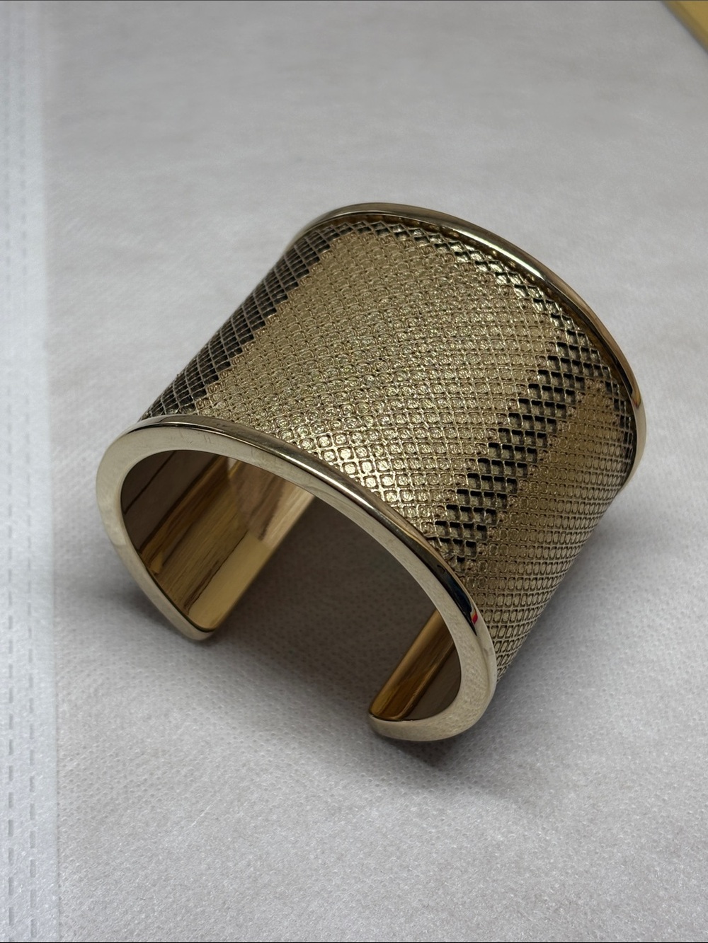 Burberry Nova Check Metal Cuff Bracelet w/Honeycomb Design Sz 7